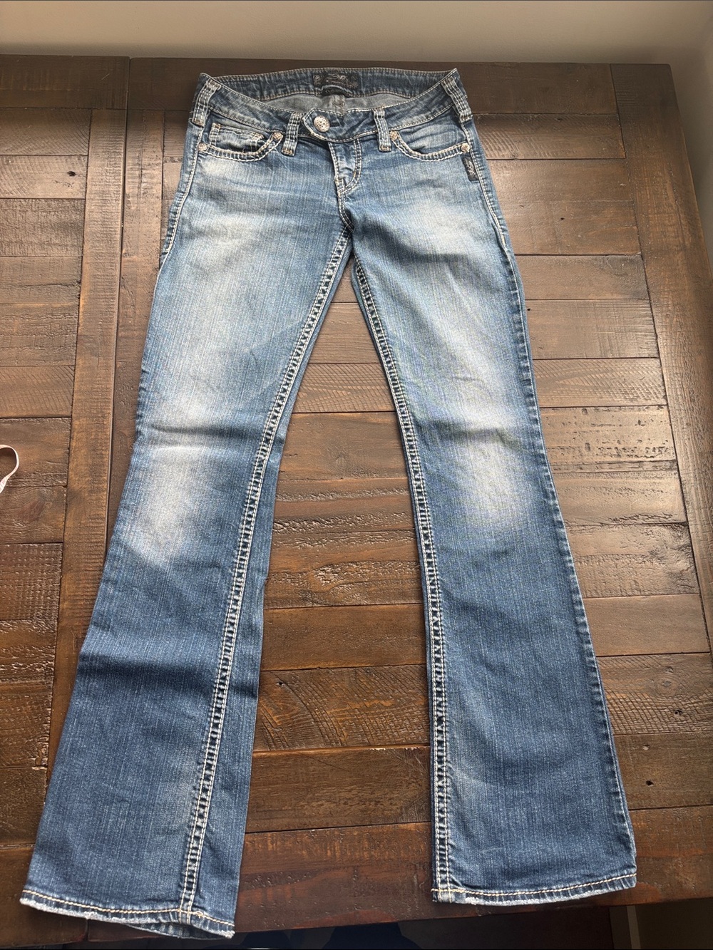 Vintage silver, Tuesday, low rise, boot cut jeans size 27